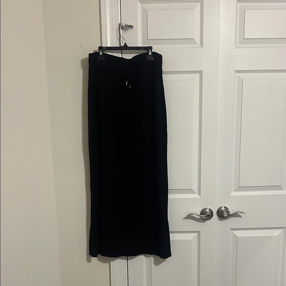 Ana Black Women's Maxi Skirt - Classic Pull-On Style - 18 in waist